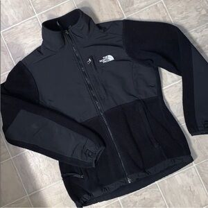 Womens Medium Black The North Face Fleece Zip Up Jacket
